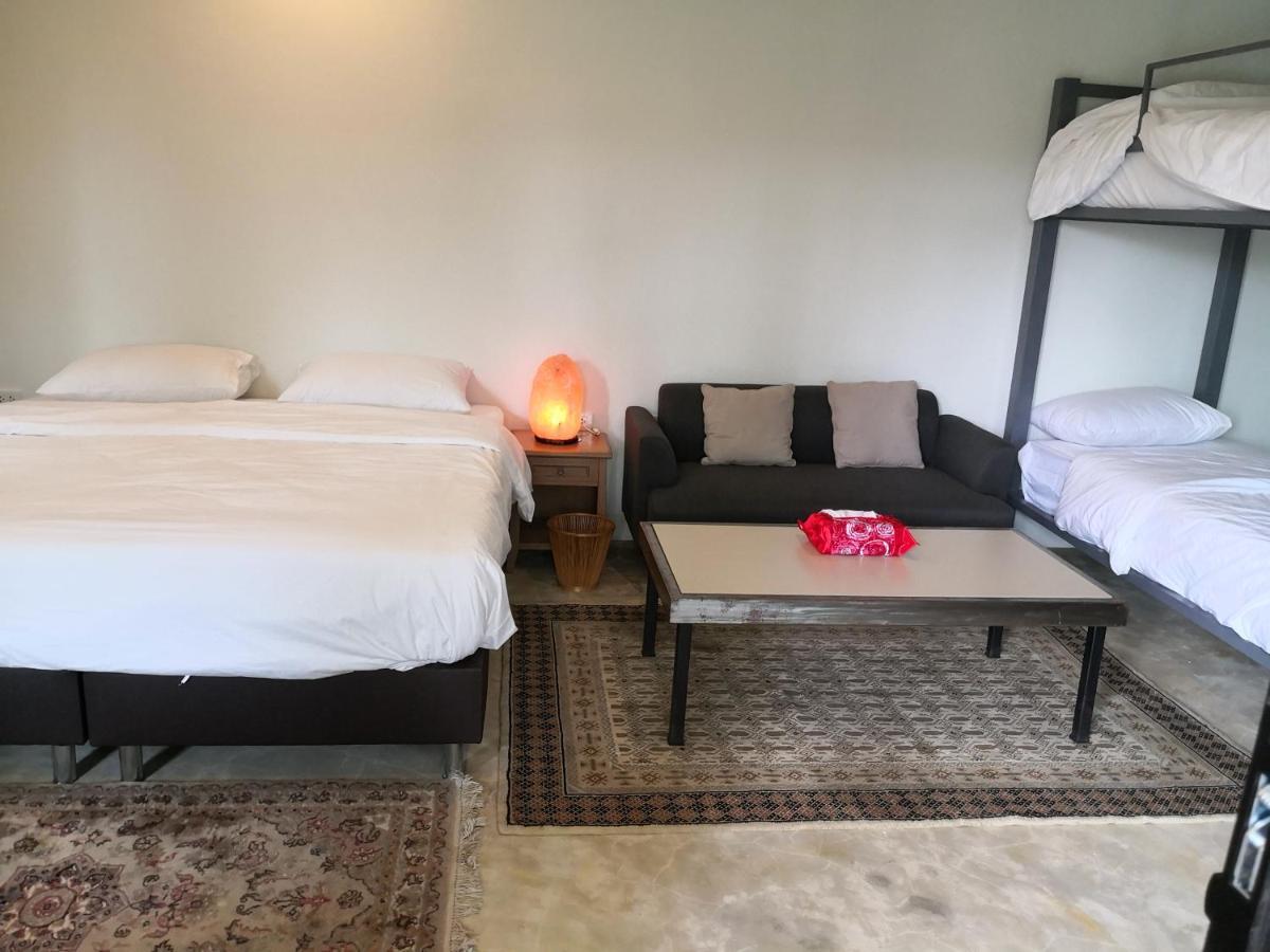 Tropical House​ Hotel Huahin Kültér fotó